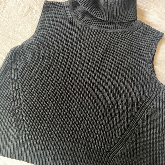 French connection never worn - Picture 1 of 2